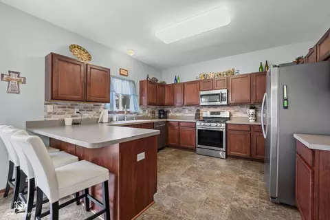 Kitchen - 25164 S Plainview Dr, Channahon, IL 60410 photo 1 of 3