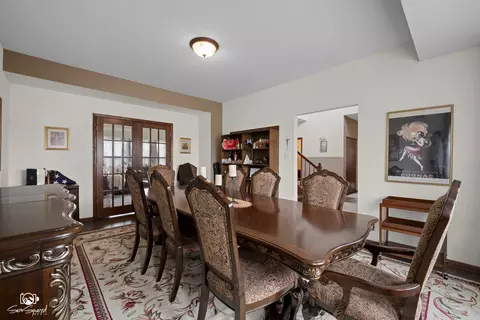 Dining - 25164 S Plainview Dr, Channahon, IL 60410 photo 4 of 4