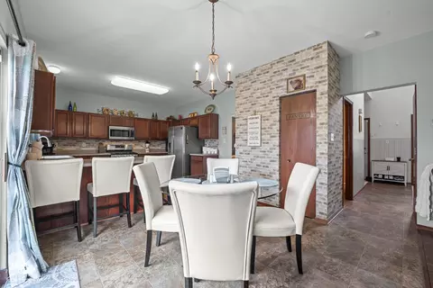 Dining - 25164 S Plainview Dr, Channahon, IL 60410 photo 2 of 4