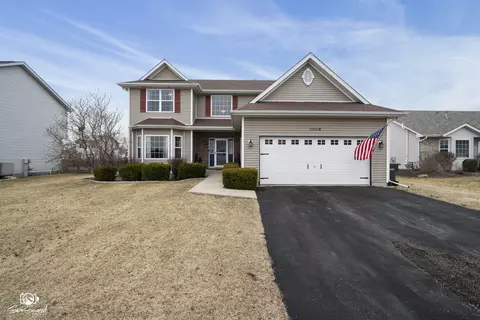 25164 S Plainview Dr, Channahon, IL 60410