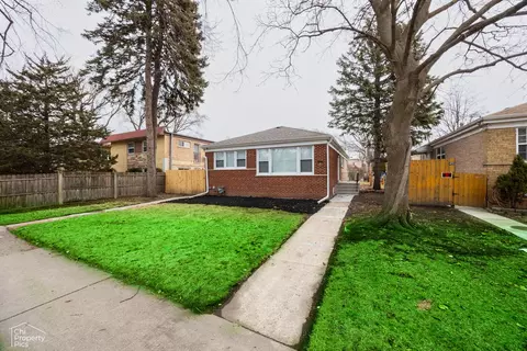 Undisclosed, Evanston, IL 60202