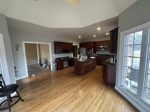 Kitchen - 327 Royal Oak Dr, Steger, IL 60475 photo 4 of 4