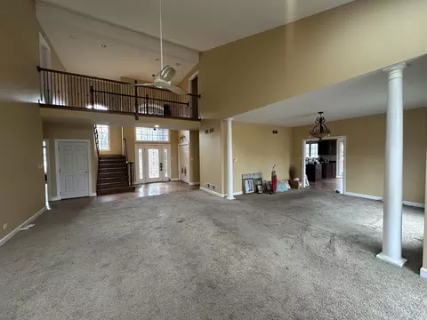 Living - 327 Royal Oak Dr, Steger, IL 60475 photo 3 of 5