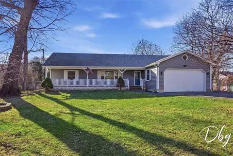 37058 N Parma Ave, Lake Villa, IL 60046