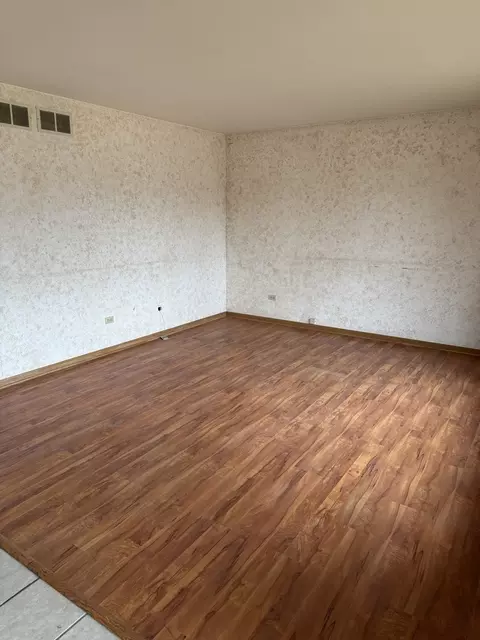 Living - 7013 Manchester Dr, Plainfield, IL 60586 photo 1 of 3