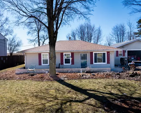 13610 137th Ave, Taylor Ridge, IL 61284