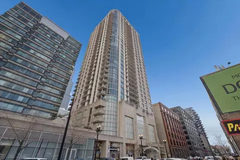 125 S Jefferson St #1305, Chicago, IL 60661