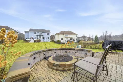 Exterior - 635 Slate Run, Elgin, IL 60124 photo 5 of 5