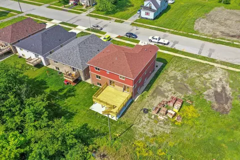 View/Area - 15243 7th Ave, Phoenix, IL 60426 photo 5 of 5