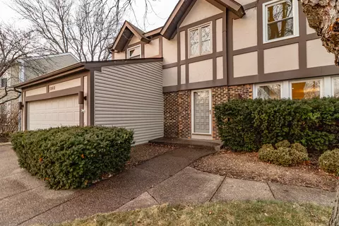 Exterior - 1265 Devonshire Rd, Buffalo Grove, IL 60089 photo 3 of 10