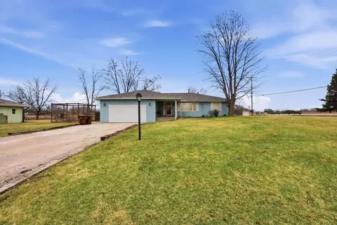 1116 Davison St, Joliet, IL 60433