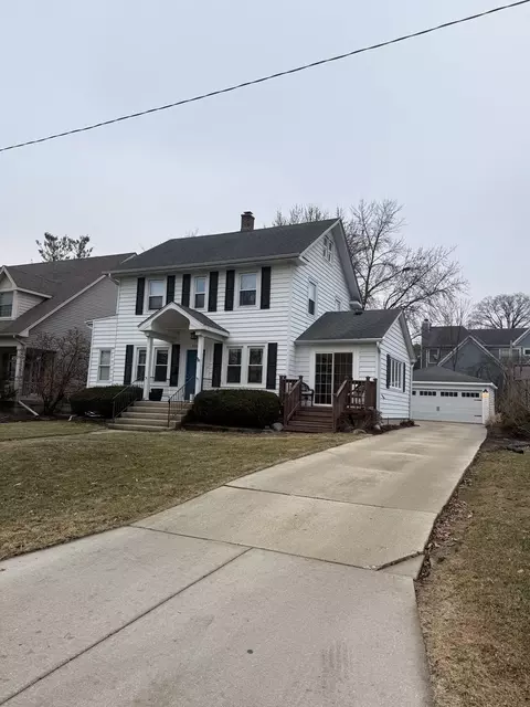 5201 Cumnor Rd, Downers Grove, IL 60515