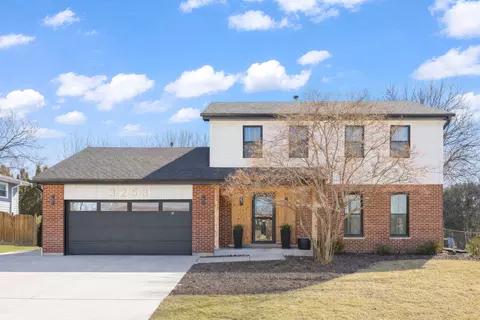 3253 Stewert Dr, Darien, IL 60561