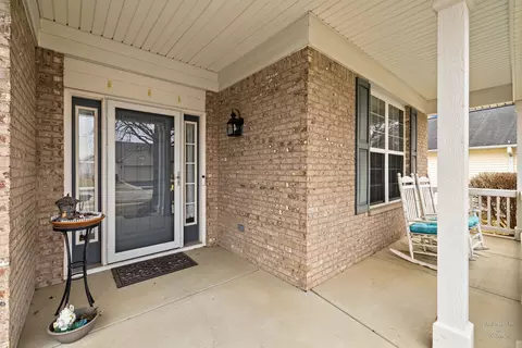 Exterior - Undisclosed, Elgin, IL 60124 photo 2 of 5