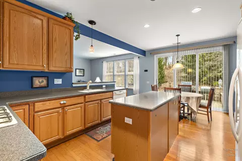 Kitchen - Undisclosed, Elgin, IL 60124 photo 5 of 6