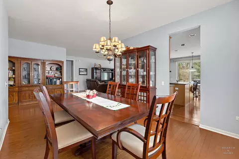 Dining - Undisclosed, Elgin, IL 60124 photo 1 of 3