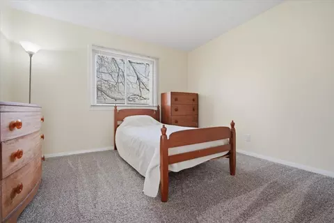 Bedroom - 1600 Northbrook #B9, Normal, IL 61761 photo 2 of 4