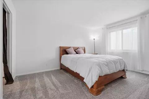 Bedroom - 1600 Northbrook #B9, Normal, IL 61761 photo 4 of 4