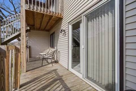 Exterior - 1600 Northbrook #B9, Normal, IL 61761 photo 3 of 5