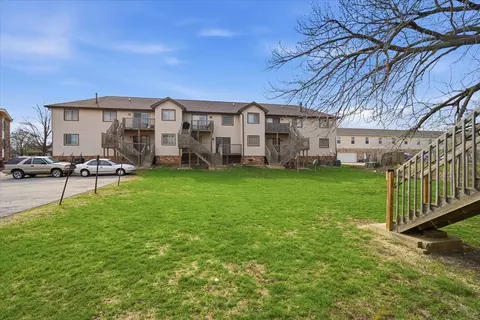 Exterior - 1600 Northbrook #B9, Normal, IL 61761 photo 5 of 5