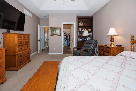 Bedroom - 2709 Piney Run, Bloomington, IL 61705 photo 3 of 12