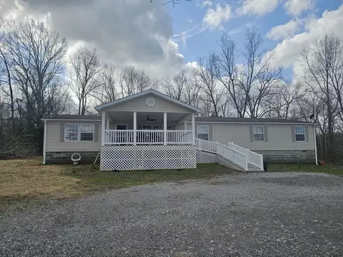2877 Palzo Rd, Creal Springs, IL 62922