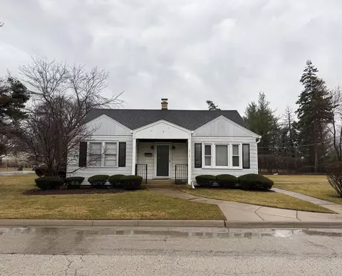 313 E George St, Arlington Heights, IL 60005