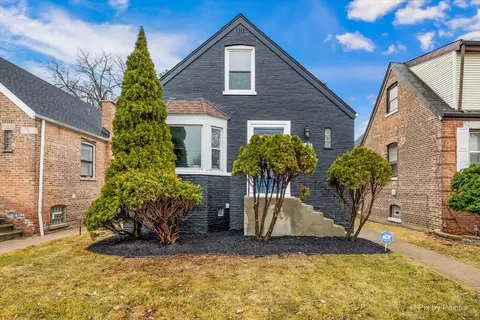 9137 S Chappel Ave, Chicago, IL 60617