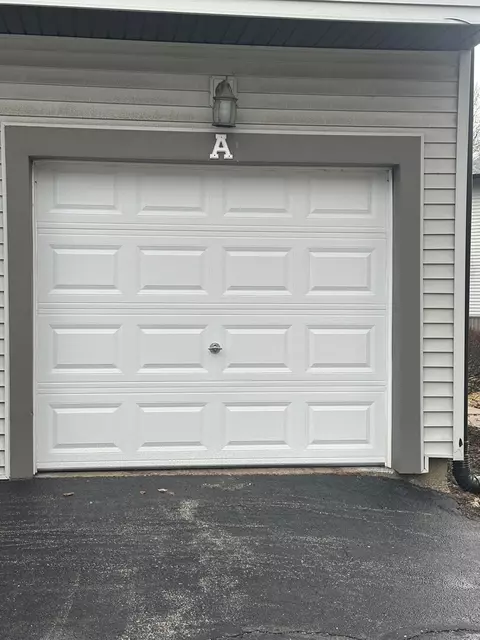 Exterior - 1322 Croton Ct #A, Aurora, IL 60506 photo 2 of 2