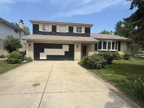 2433 S Shag Bark Trl, Arlington Heights, IL 60005