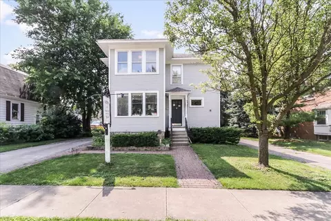 Undisclosed, Barrington, IL 60010