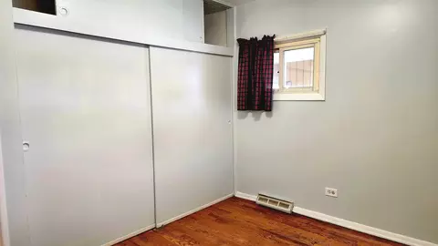 Bedroom - 17322 Forestway Dr, East Hazel Crest, IL 60429 photo 1 of 3