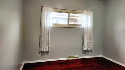 Bedroom - 17322 Forestway Dr, East Hazel Crest, IL 60429 photo 3 of 3