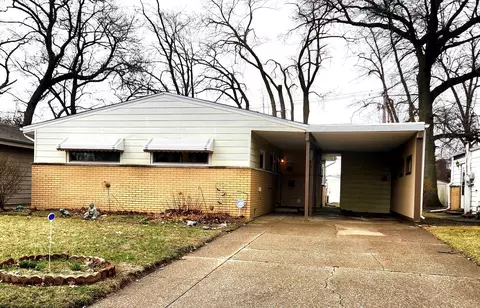 Exterior - 17322 Forestway Dr, East Hazel Crest, IL 60429 photo 5 of 6