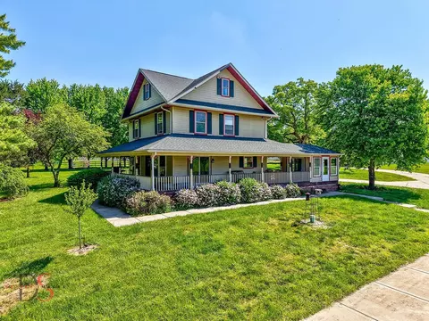 10978 A Crimmin Rd, Newark, IL 60541