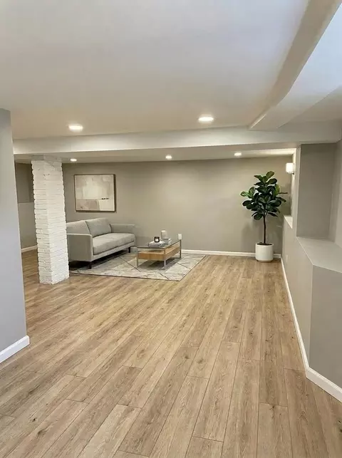 Living - 2516 Pine Ave, Mattoon, IL 61938 photo 3 of 3