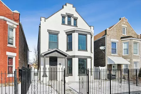 4310 W Cullerton St, Chicago, IL 60623