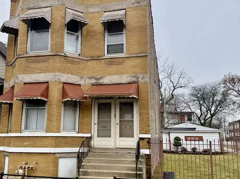 7002 S Throop St S, Chicago, IL 60636