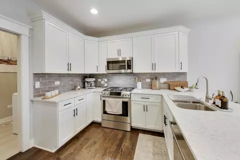 Kitchen - 613 Bourbon Ct, Naperville, IL 60565 photo 1 of 3
