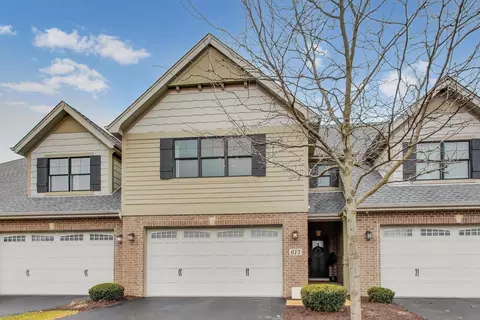 613 Bourbon Ct, Naperville, IL 60565
