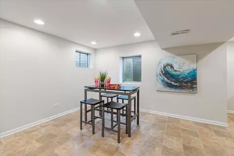 Dining - 1294 Hunters Rdg E, Hoffman Estates, IL 60192 photo 6 of 6