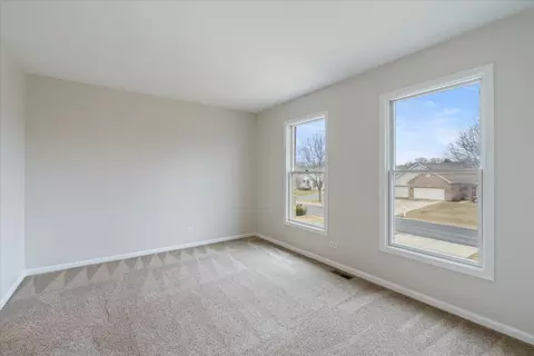Other - 1294 Hunters Rdg E, Hoffman Estates, IL 60192 photo 5 of 6