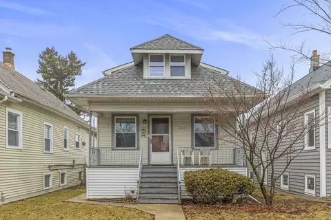 2646 N Mont Clare Ave, Chicago, IL 60707
