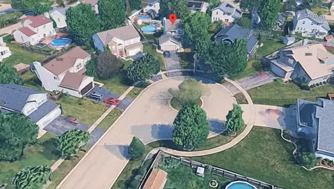 View/Area - 2508 Falls Ct, Plainfield, IL 60586 photo 1 of 15