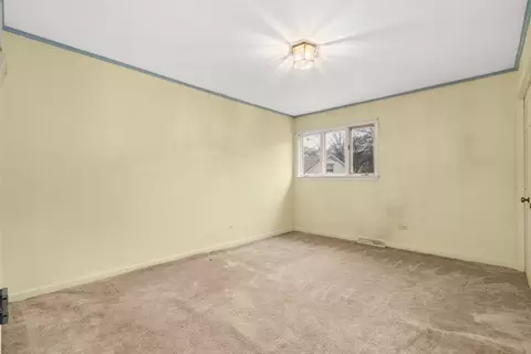 Bedroom - 30 Strauss Ln, Olympia Fields, IL 60461 photo 3 of 5