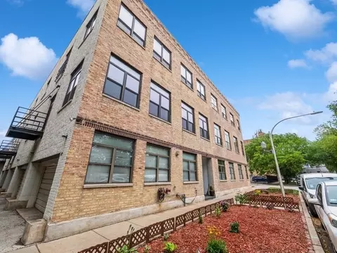 2221 N Lister Ave #2H, Chicago, IL 60614