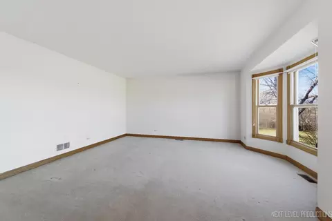 2 N879 Howard Rd, Maple Park, IL 60151 photo 6