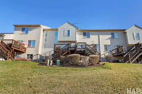 3117 River Birch Ct, Mchenry, IL 60051 photo 3