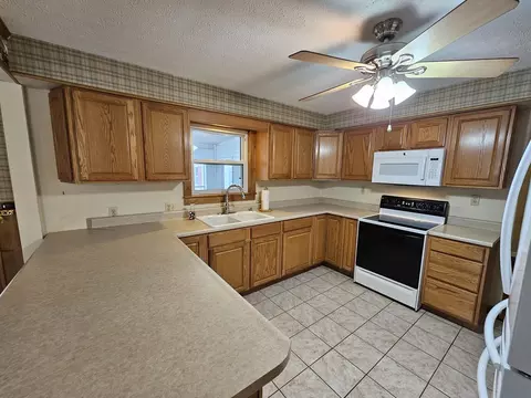 2 Linnview Dr, Mount Vernon, IL 62864 photo 14