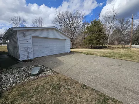 2 Linnview Dr, Mount Vernon, IL 62864 photo 7